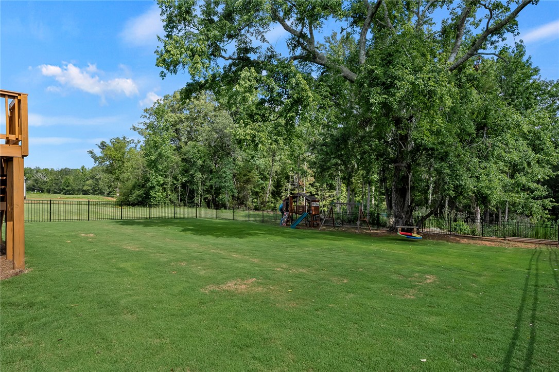 Anderson, South Carolina 29621, United States, 3 Bedrooms Bedrooms, ,3 BathroomsBathrooms,Residential,Active,176053