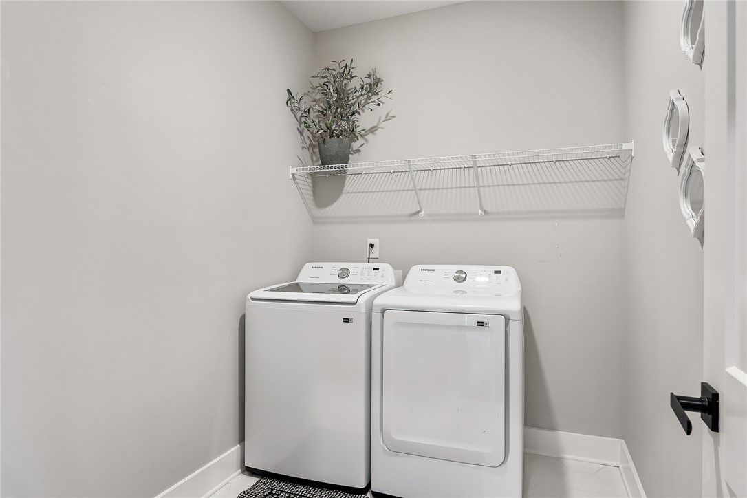 Anderson, South Carolina 29621, United States, 3 Bedrooms Bedrooms, ,3 BathroomsBathrooms,Residential,Active,176053