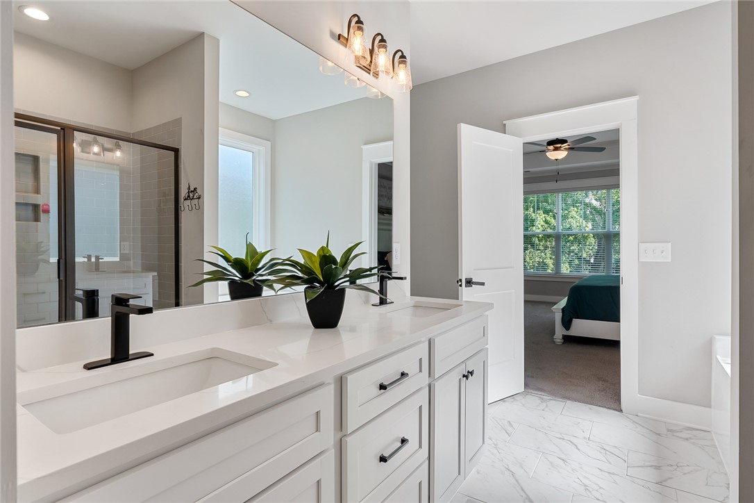 Anderson, South Carolina 29621, United States, 3 Bedrooms Bedrooms, ,3 BathroomsBathrooms,Residential,Active,176053