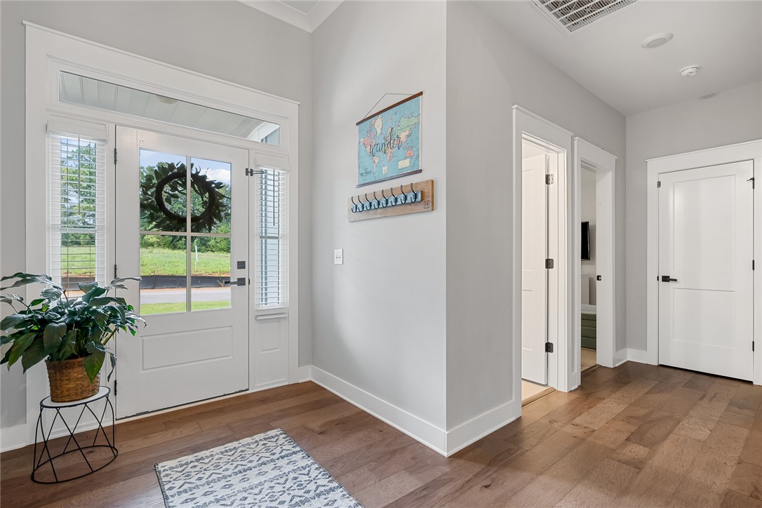 Anderson, South Carolina 29621, United States, 3 Bedrooms Bedrooms, ,3 BathroomsBathrooms,Residential,Active,176053