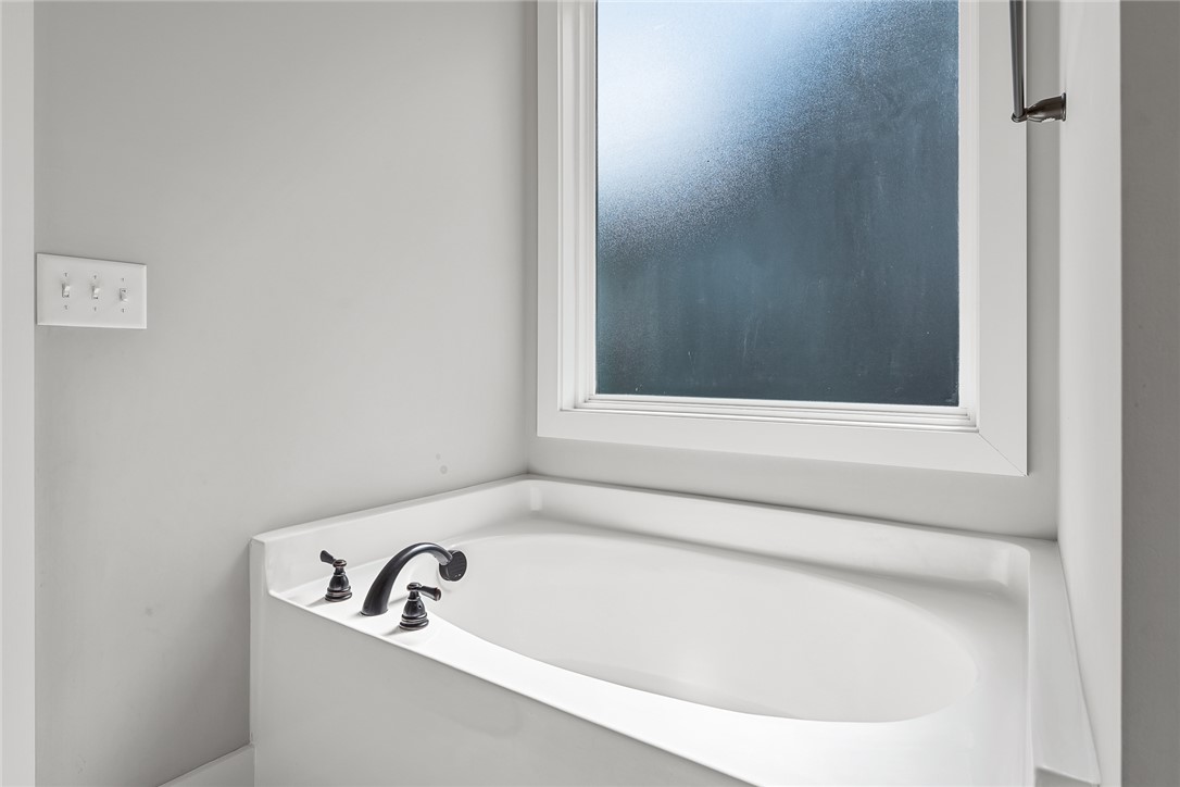 Anderson, South Carolina 29621, United States, 3 Bedrooms Bedrooms, ,3 BathroomsBathrooms,Residential,Active,176053