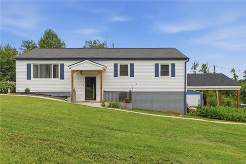 Photo of 510 Horseshoe Drive, Seneca, SC 29678 (MLS # 20302829)