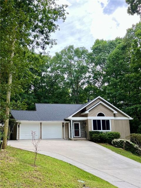 Photo of 105 Eagle Court, Westminster, SC 29693 (MLS # 20296757)