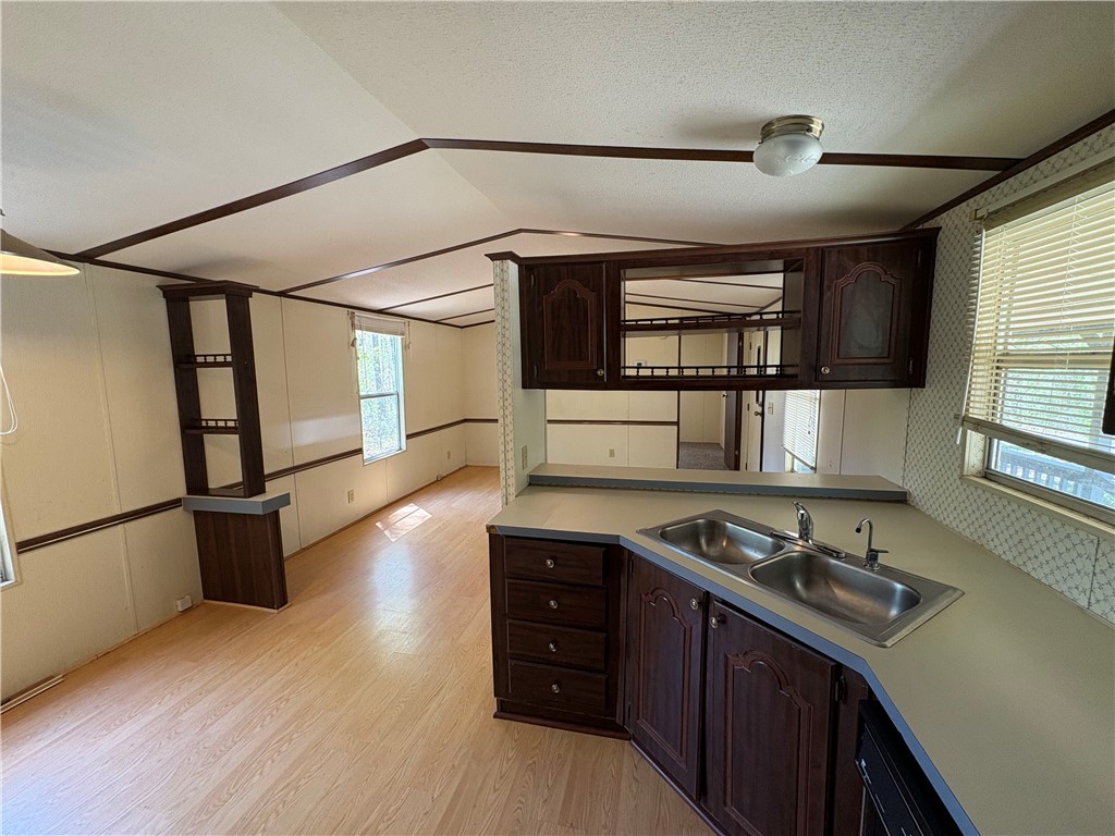119 Dorion Drive, Westminster, South Carolina image 9