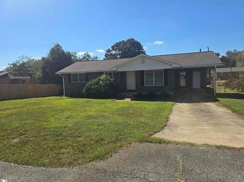 Photo of 3506 Chipwood Drive, Anderson, SC 29624 (MLS # 20306850)