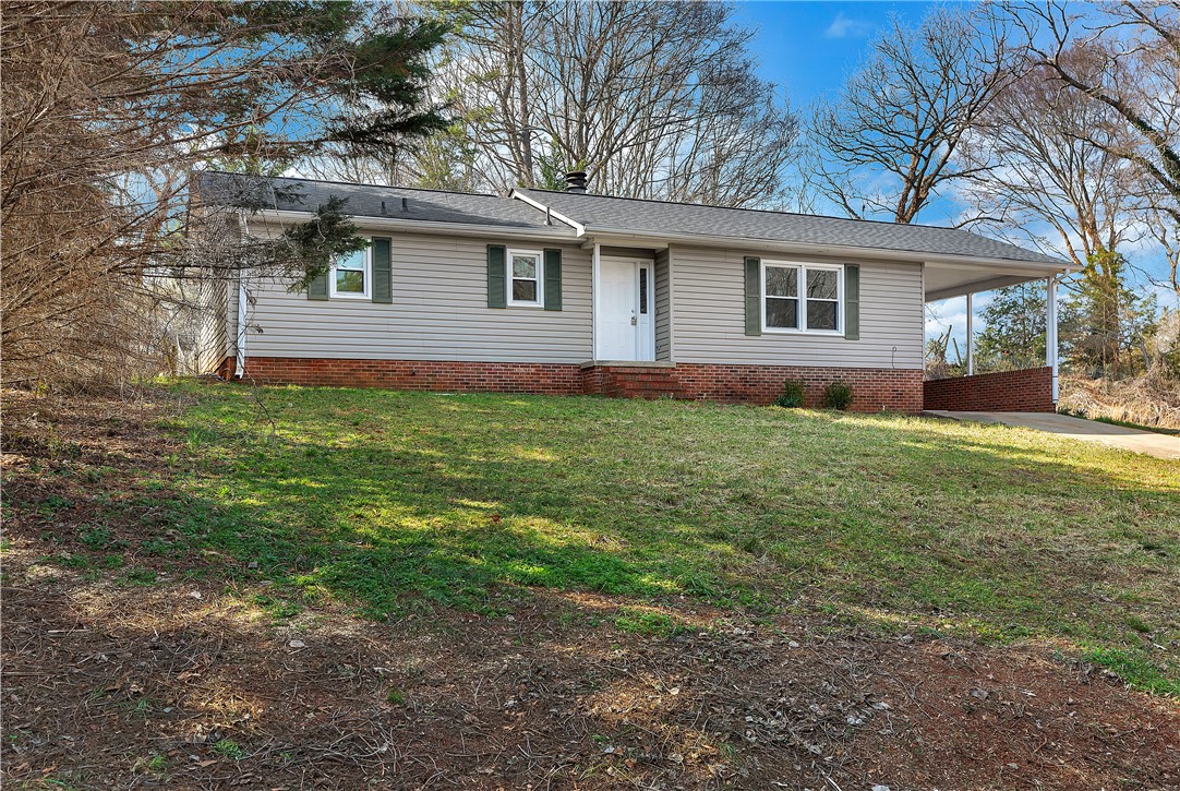 209 Thomas Street, Pendleton, South Carolina image 2