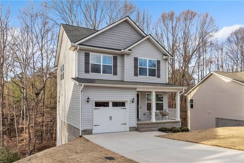 A home in Easley