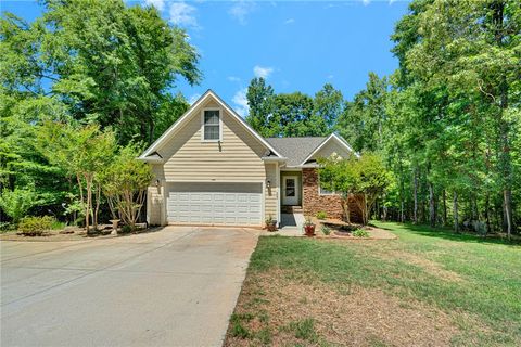Photo of 523 Serena Circle, Anderson, SC 29621 (MLS # 20301581)