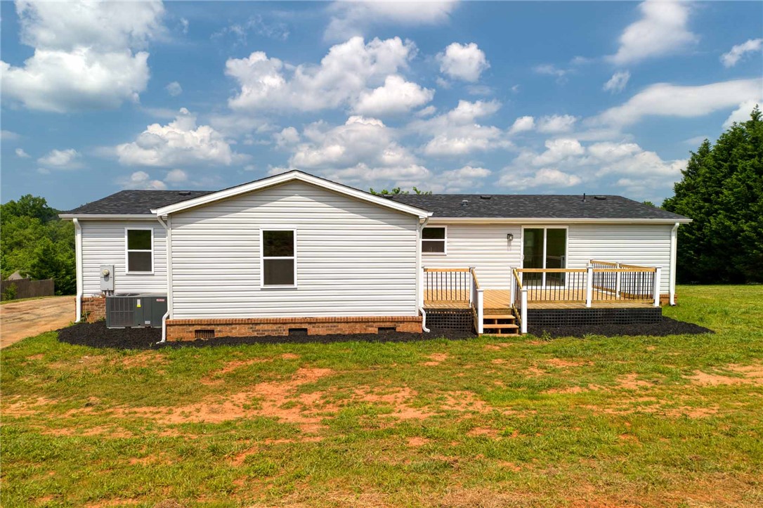 206 Sir Francis Drake Way, Liberty, South Carolina image 3