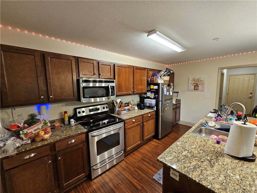 203 Kelly Road 814