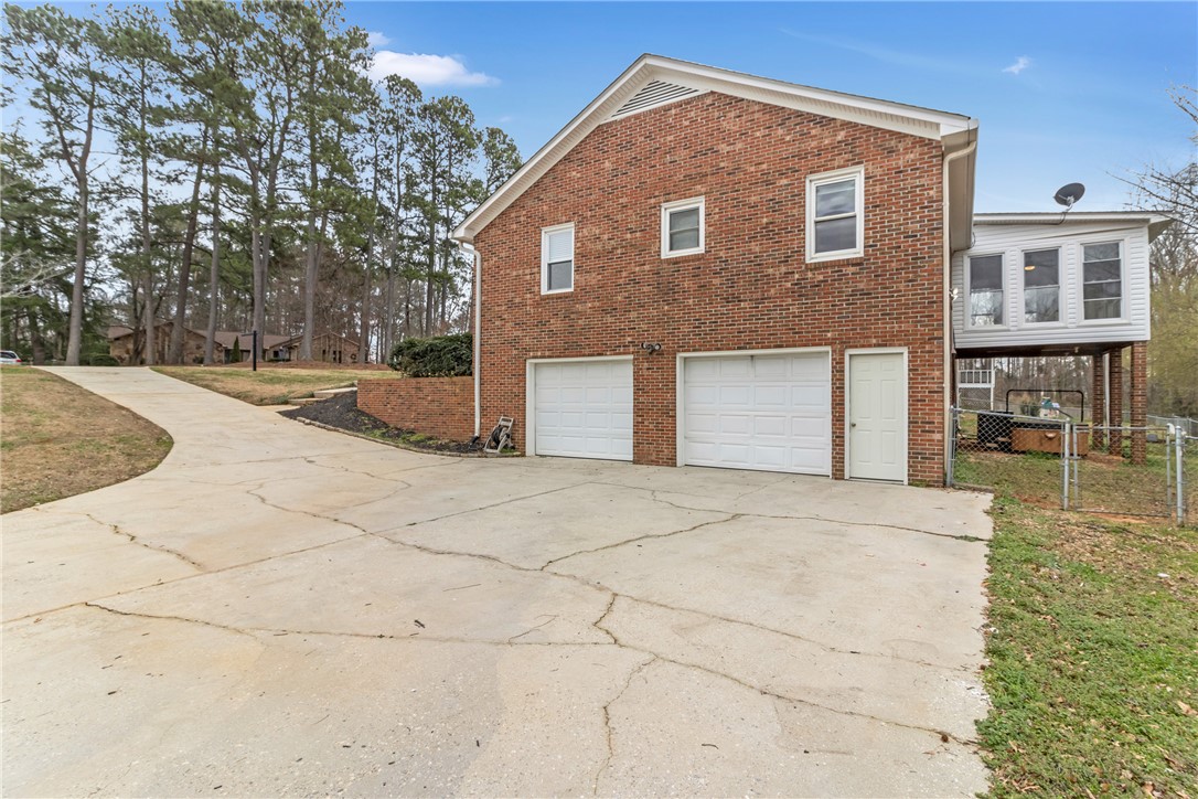 400 Quail Run Circle, Fountain Inn, South Carolina image 8