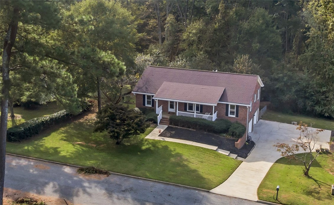 400 Quail Run Circle, Fountain Inn, South Carolina image 2
