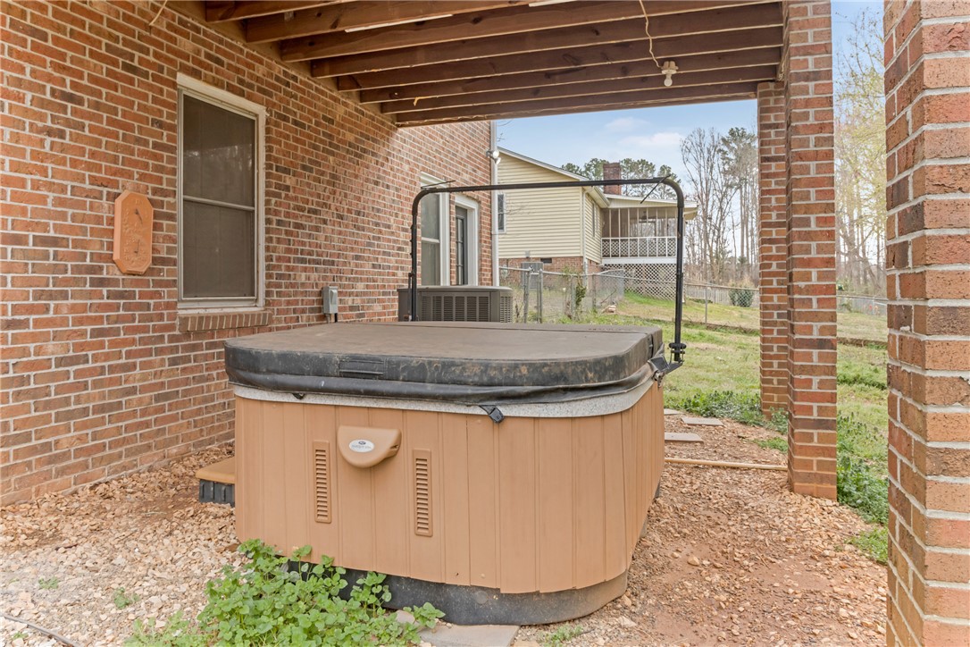 400 Quail Run Circle, Fountain Inn, South Carolina image 39