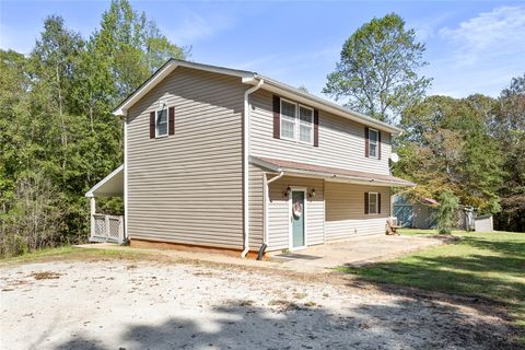 Photo of 625 Burns Mill Road, West Union, SC 29696 (MLS # 20293411) Photo of 625 Burns Mill Road, West Union, SC 29696 (MLS # 20293411)