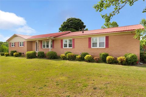 Photo of 113 Leisure Drive, Easley, SC 29640 (MLS # 20300913)