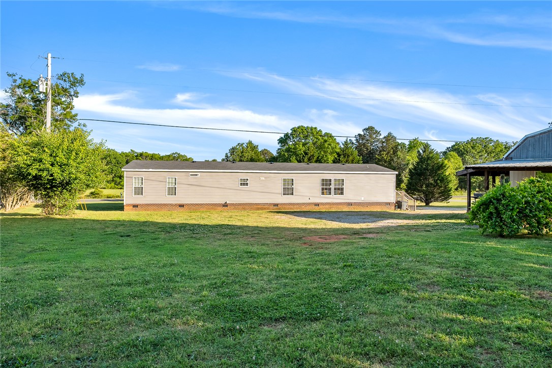 4085 Keowee Road, Honea Path, South Carolina image 3