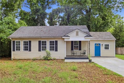 Photo of 190 Fairway Green Grn, Anderson, SC 29621 (MLS # 20303636)