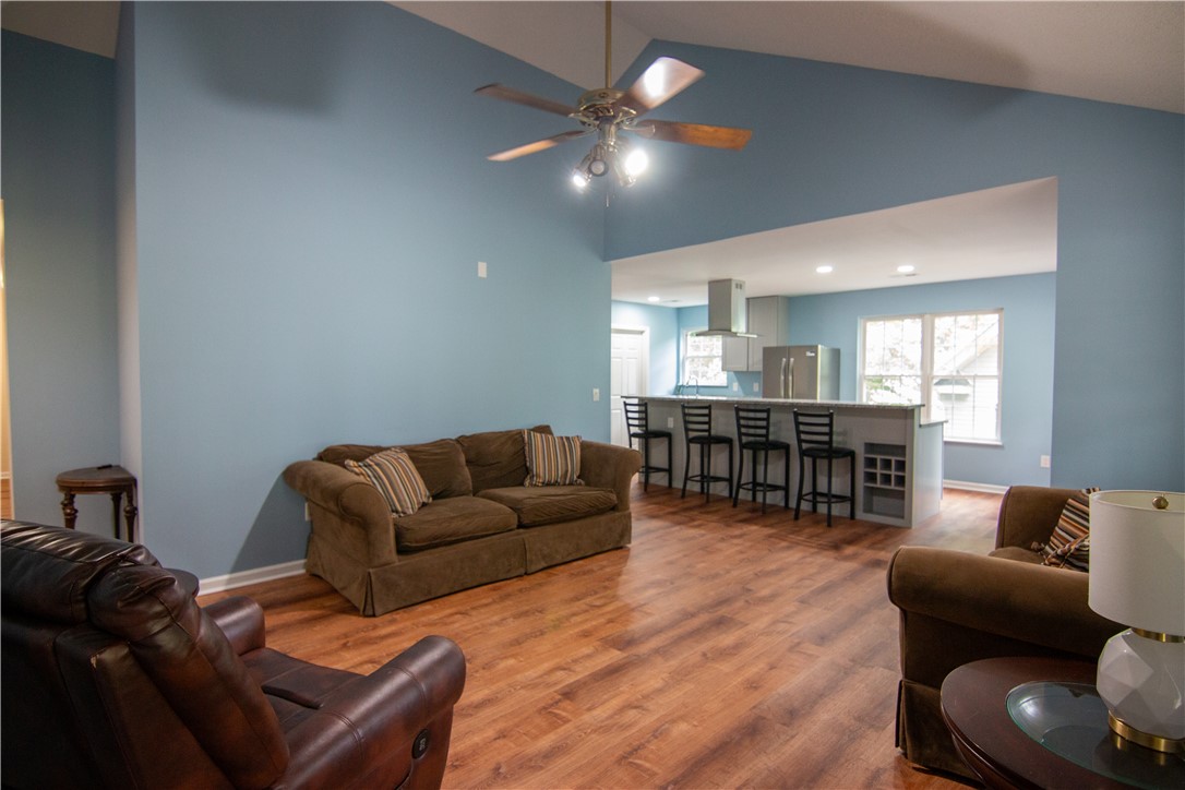 124 Grand Oak Circle, Pendleton, South Carolina image 3