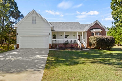 Photo of 111 Quartermein Court, Piedmont, SC 29673 (MLS # 20308508)