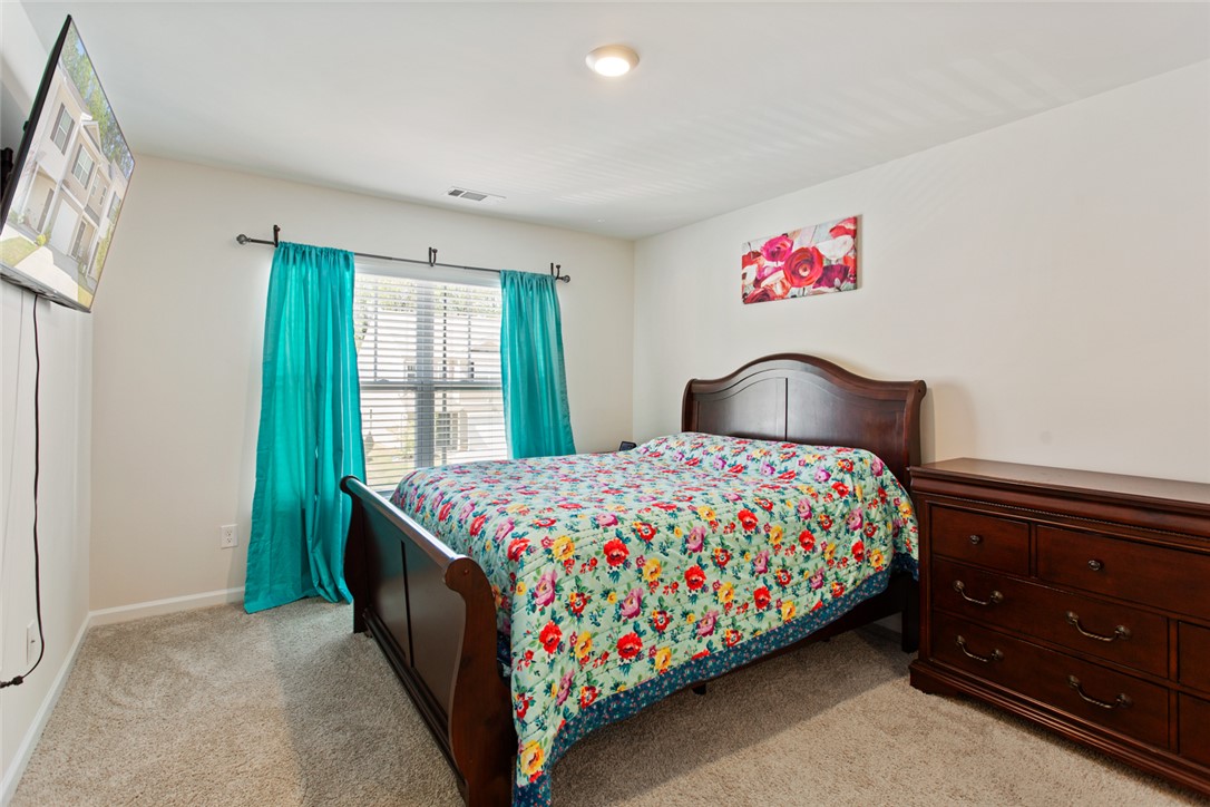 407 Oakmont Valley Trail, Seneca, South Carolina image 9