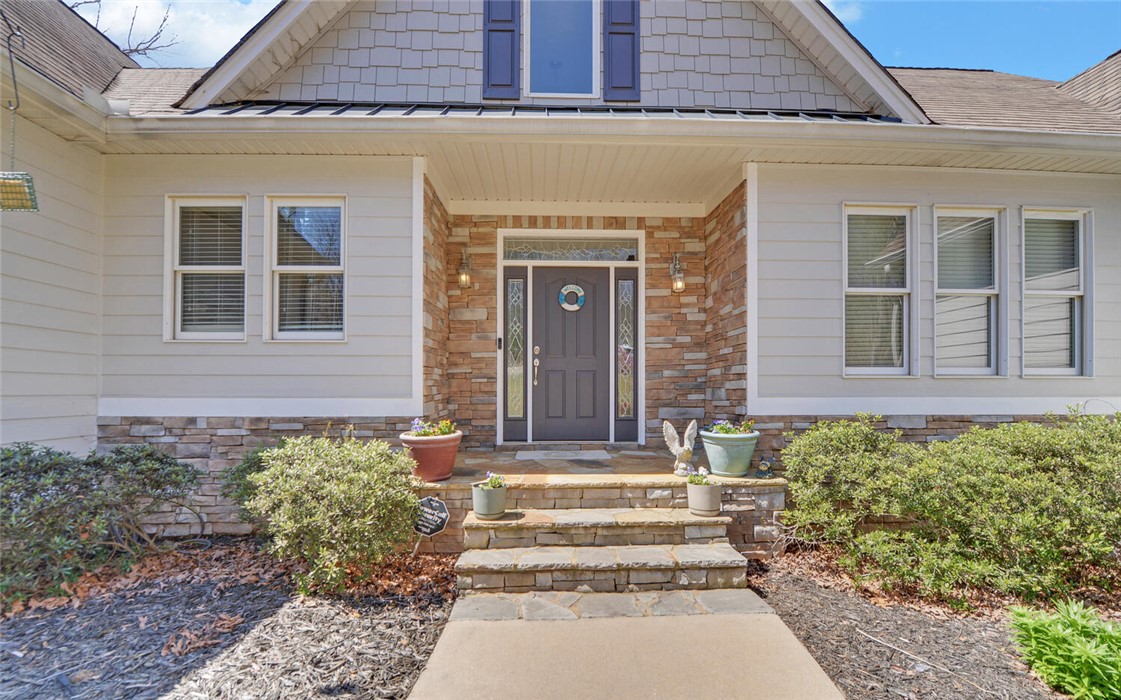 242 Reed Creek Heights Drive, Hartwell, Georgia image 3