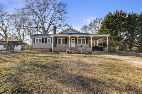 Photo of 803 Concord Church Road, Pickens, SC 29671 (MLS # 20297461)