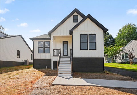 Photo of 204 Liberty Drive, Easley, SC 29640 (MLS # 20302927)