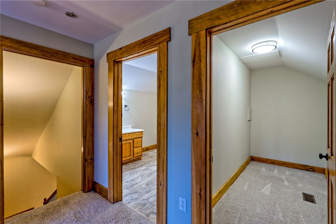 Mountain Rest, South Carolina 29664, United States, 3 Bedrooms Bedrooms, ,3 BathroomsBathrooms,Residential,Active,239961