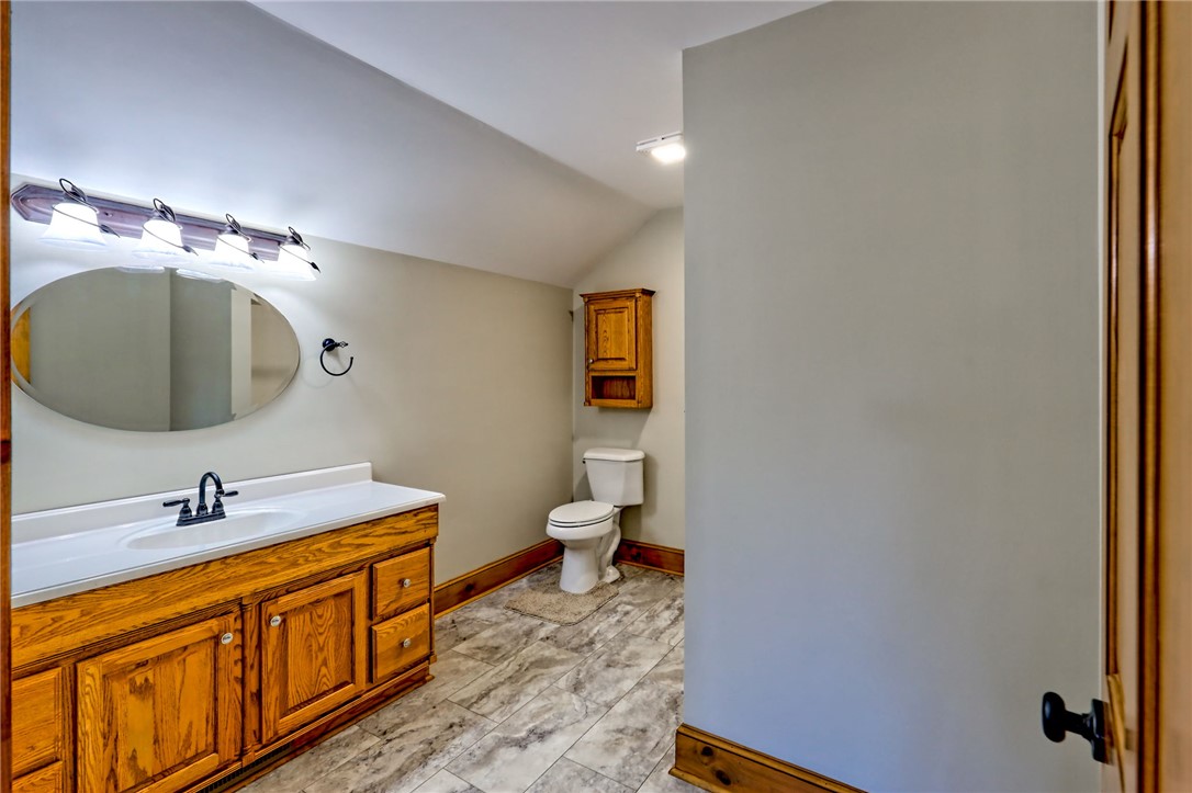 Mountain Rest, South Carolina 29664, United States, 3 Bedrooms Bedrooms, ,3 BathroomsBathrooms,Residential,Active,239961