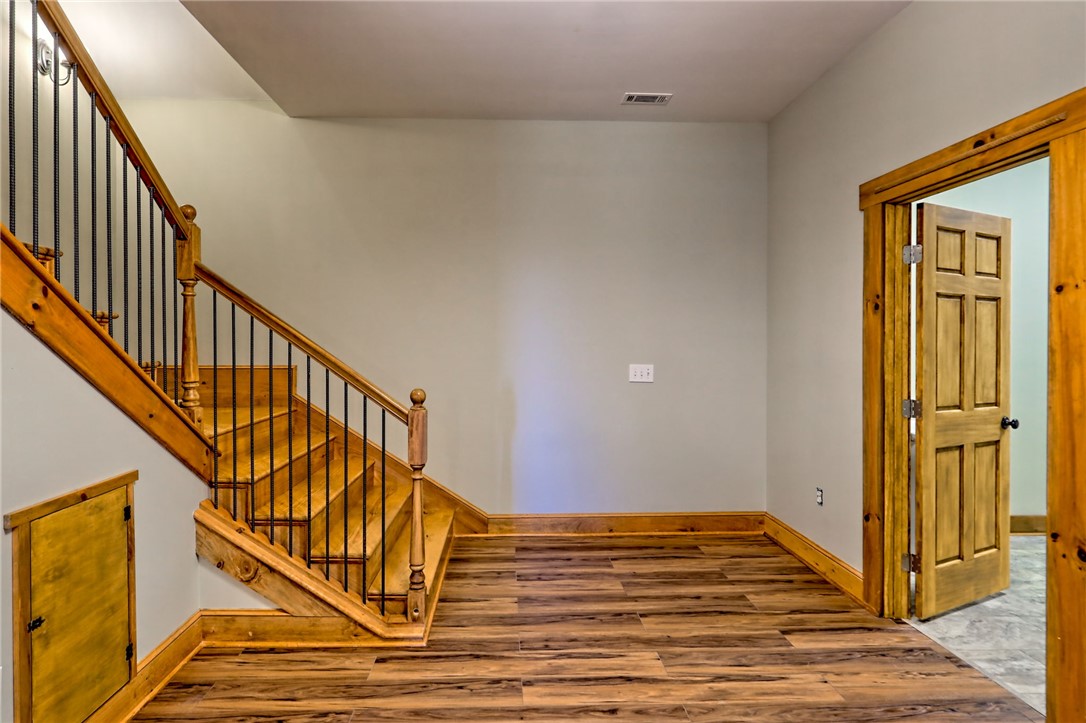 Mountain Rest, South Carolina 29664, United States, 3 Bedrooms Bedrooms, ,3 BathroomsBathrooms,Residential,Active,239961