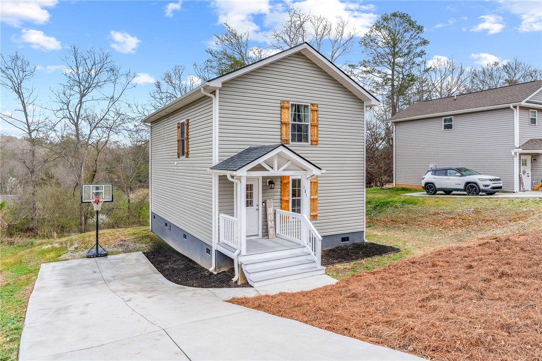 121 Forrester Drive, Liberty, South Carolina image 1