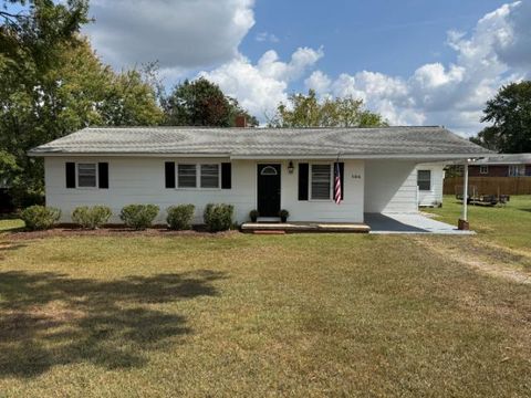 Photo of 106 Cloverdale Drive, Boiling Springs, SC 29316 (MLS # 20293322) Photo of 106 Cloverdale Drive, Boiling Springs, SC 29316 (MLS # 20293322)