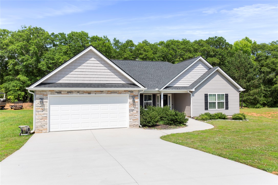1007 Stoneham Circle, Anderson, South Carolina image 1