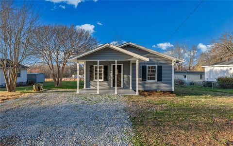 Photo of 114 Welborn Circle, Easley, SC 29640 (MLS # 20298158)