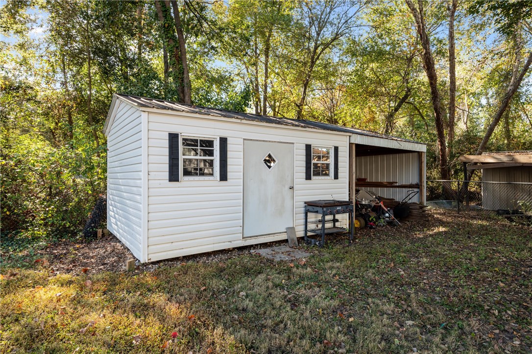 Anderson, South Carolina 29621, United States, 4 Bedrooms Bedrooms, ,3 BathroomsBathrooms,Residential,Active,232394