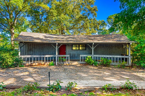 Photo of 368 Mustang Drive, Hartwell, GA 30643 (MLS # 20308806)