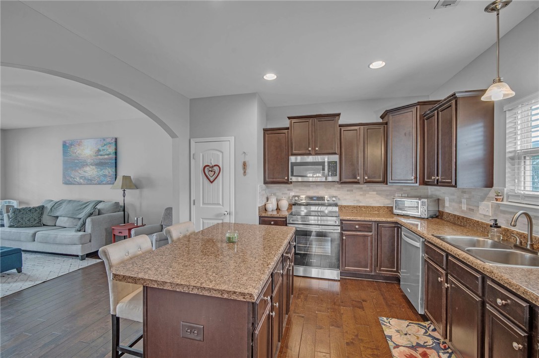 1 Gentle Winds Way, Greenville, South Carolina image 8