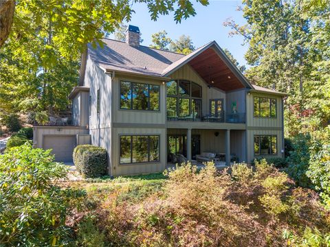 Photo of 807 Elmtree Lane, Seneca, SC 29672 (MLS # 20293687)