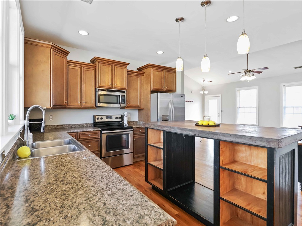 208 Quercus Run, Fountain Inn, South Carolina image 10