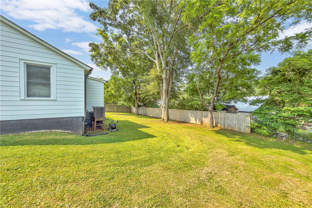 316 Blue Ridge Street, Pendleton, South Carolina image 15