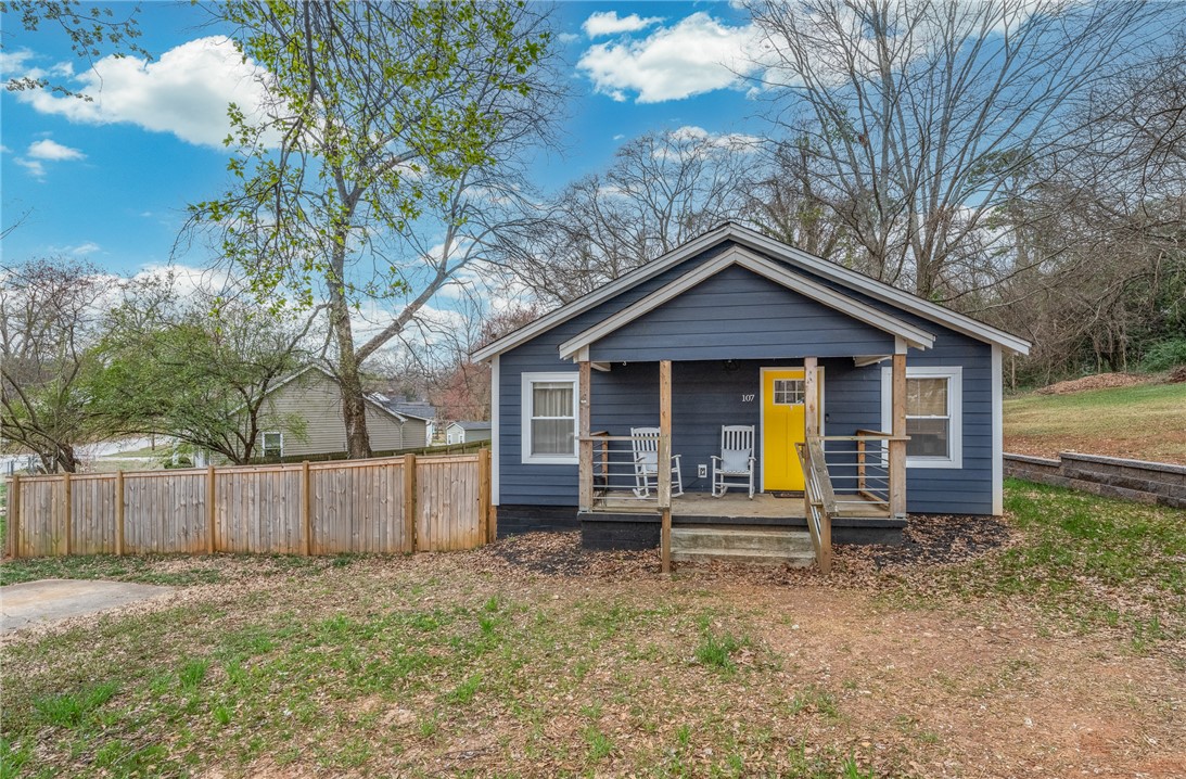 107 Berkley Avenue, Greenville, South Carolina image 1