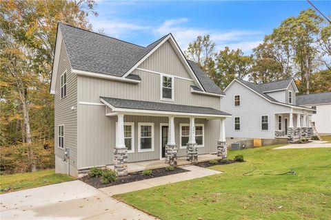 A home in Easley