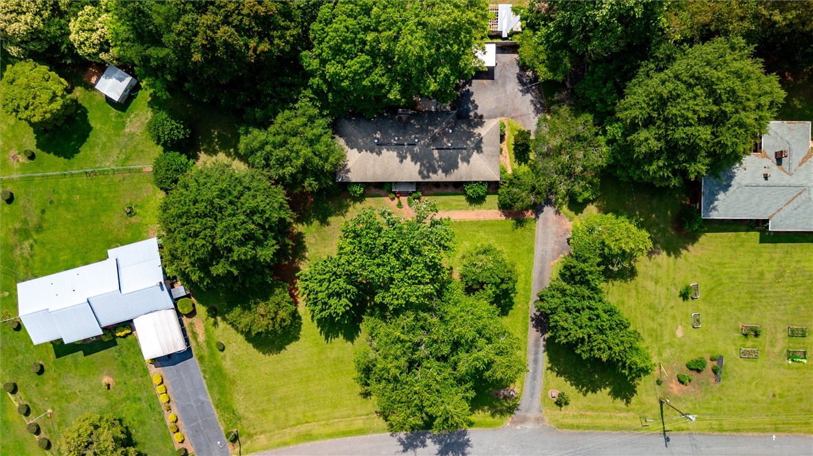 1111 Briarwood Drive, Seneca, South Carolina image 34