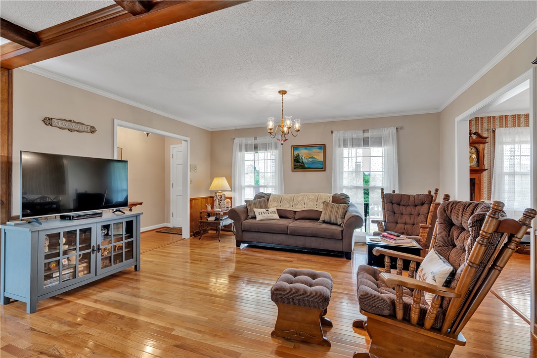 267 Crescent Hill Drive, Pickens, South Carolina image 6