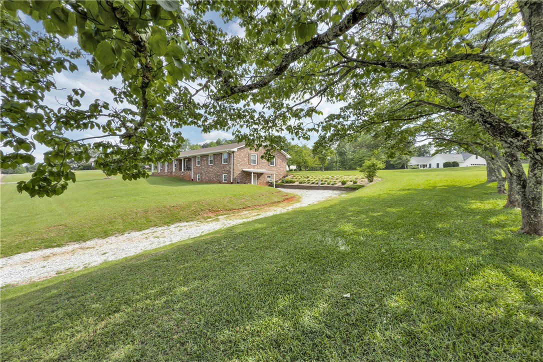 267 Crescent Hill Drive, Pickens, South Carolina image 40