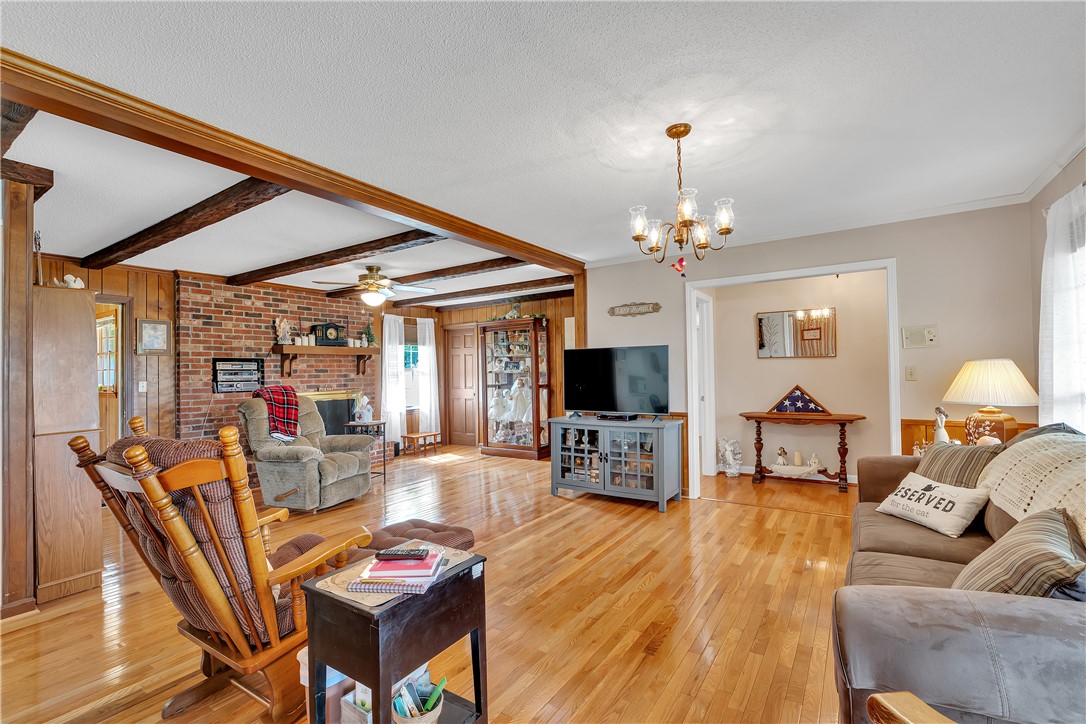267 Crescent Hill Drive, Pickens, South Carolina image 9