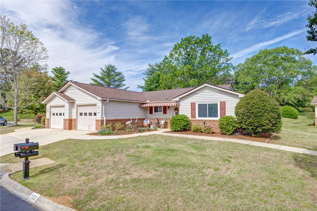102 Lakeside Court, Greenville, South Carolina image 1