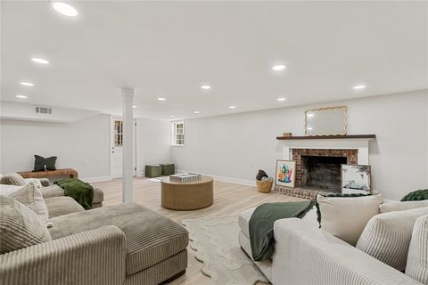 listing image 30