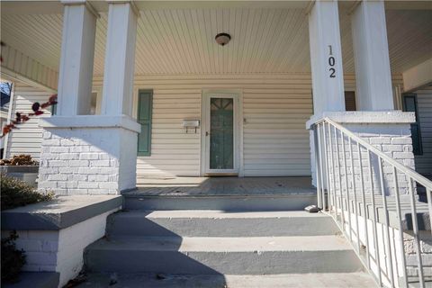 A home in Abbeville