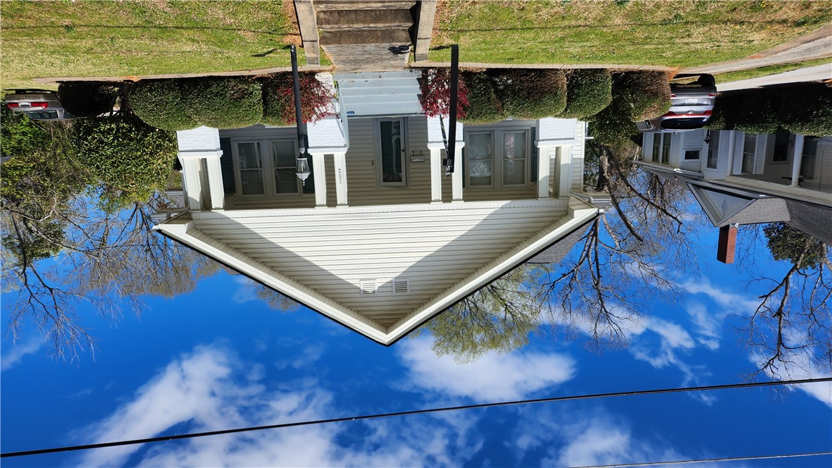 102 Wardlaw Street, Abbeville, South Carolina image 1